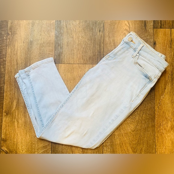 Womens Calvin Klein Capri Jeans - Picture 2 of 6